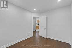 11 VIMY AVENUE | Toronto Ontario | Slide Image Thirteen