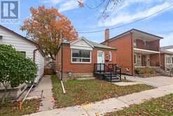 11 VIMY AVENUE | Toronto Ontario | Slide Image Three