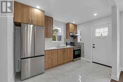 11 VIMY AVENUE | Toronto Ontario | Slide Image Eight