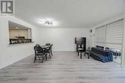 511 - 5 WELDRICK ROAD W | Richmond Hill Ontario | Slide Image Twelve