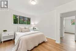 21 GLASS DRIVE | Aurora Ontario | Slide Image Twelve