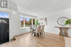 21 GLASS DRIVE | Aurora Ontario | Slide Image Two