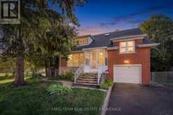 90 BEDFORD PARK AVENUE | Richmond Hill Ontario | Slide Image One