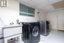 90 BEDFORD PARK AVENUE | Richmond Hill Ontario | Slide Image Thirty-three