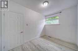 167 TAYLOR MILLS DRIVE N | Richmond Hill Ontario | Slide Image Twenty-five