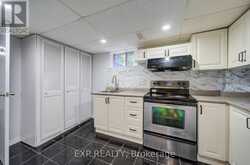 167 TAYLOR MILLS DRIVE N | Richmond Hill Ontario | Slide Image Thirty-eight