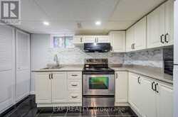 167 TAYLOR MILLS DRIVE N | Richmond Hill Ontario | Slide Image Thirty-nine