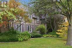 148 STRATHALLAN BOULEVARD | Toronto Ontario | Slide Image Three