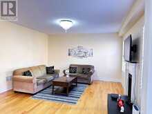 983 WRENWOOD DRIVE | Oshawa Ontario | Slide Image Twelve