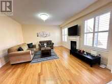 983 WRENWOOD DRIVE | Oshawa Ontario | Slide Image Sixteen
