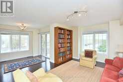 621 BUDGEON COMMON | Burlington Ontario | Slide Image Seventeen
