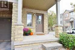 621 BUDGEON COMMON | Burlington Ontario | Slide Image Four