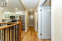 10 BEAVER BEND CRESCENT | Toronto Ontario | Slide Image Eighteen