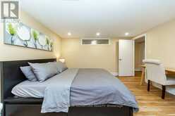 10 BEAVER BEND CRESCENT | Toronto Ontario | Slide Image Thirty-seven