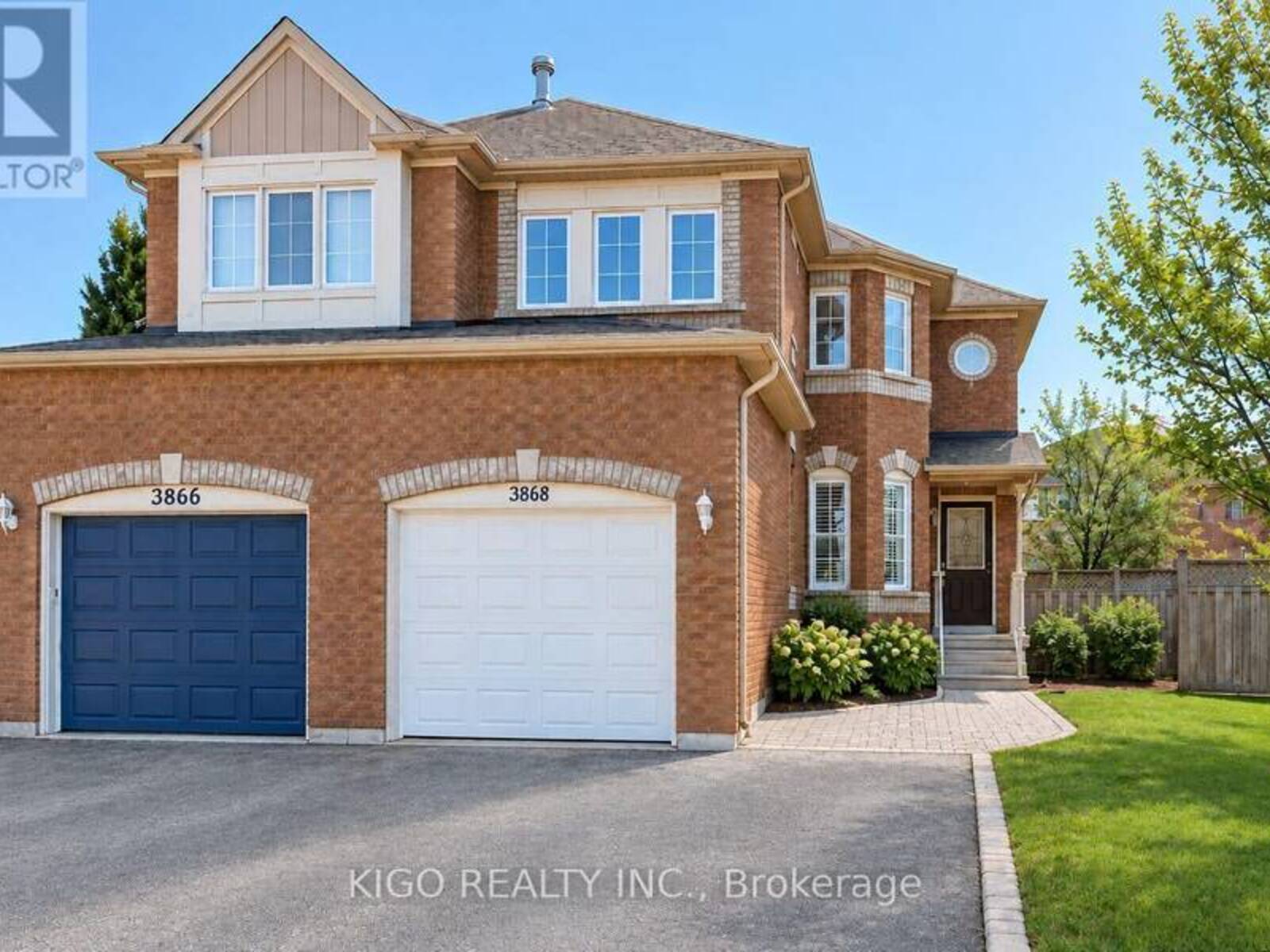 3868 CRAIGHURST AVENUE, Mississauga, Ontario L5N 6V6