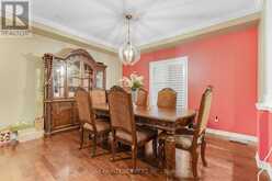 16 SISTINE COURT | Hamilton Ontario | Slide Image Thirteen