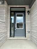 39 GRIFFITH STREET | Aurora Ontario | Slide Image Two