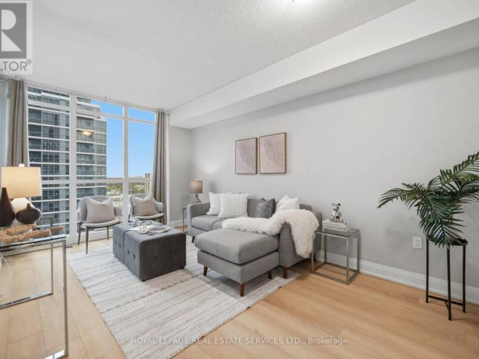 1608 - 9 VALHALLA INN ROAD, Toronto, Ontario M9B 0B2