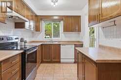 21 - 5555 PRINCE WILLIAM DRIVE | Burlington Ontario | Slide Image Fifteen