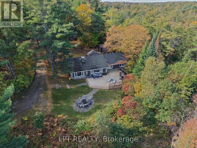 179 HOTHS LANE Huntsville Ontario, P0B 1L0 - 6 Bedrooms Home For Sale