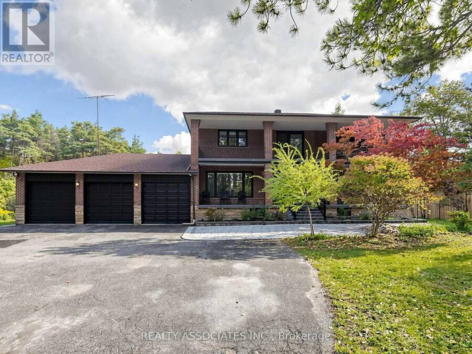 16671 48 HIGHWAY, Whitchurch-Stouffville, Ontario L4A 7X4