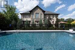 27 ROCKVIEW GARDENS | Vaughan Ontario | Slide Image Fourteen