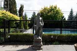 27 ROCKVIEW GARDENS | Vaughan Ontario | Slide Image Fifteen