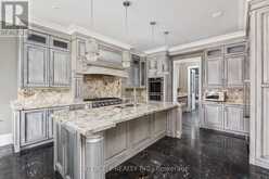 27 ROCKVIEW GARDENS | Vaughan Ontario | Slide Image Nineteen