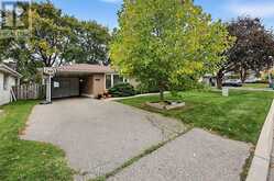 27 CASTLEMORE DRIVE | Brampton Ontario | Slide Image Two