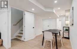7 CARL CRESCENT | Hamilton Ontario | Slide Image Thirty-two
