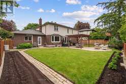 7 CARL CRESCENT | Hamilton Ontario | Slide Image Forty-three