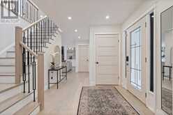 7 CARL CRESCENT | Hamilton Ontario | Slide Image Five