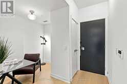 TH27 - 15 BEVERLEY STREET | Toronto Ontario | Slide Image Twenty-one
