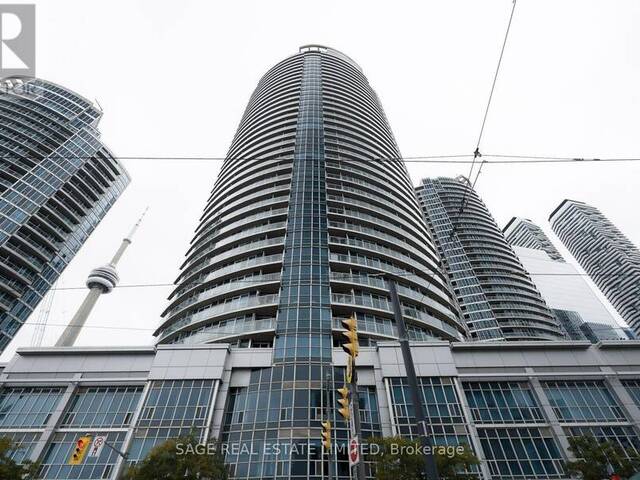 1705 - 208 QUEENS QUAY W Toronto Ontario, M5J 2Y5 - 1 Bedroom Waterfront Condo For Sale