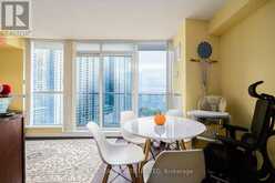 1705 - 208 QUEENS QUAY W | Toronto Ontario | Slide Image Thirteen