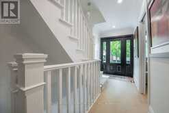 146 REYNOLDS STREET | Oakville Ontario | Slide Image Four