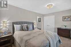 1001 - 2185 MARINE DRIVE | Oakville Ontario | Slide Image Thirty-two