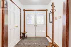 411 FREEMAN CRESCENT | Oakville Ontario | Slide Image Four