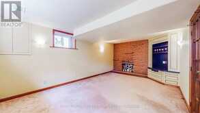 24 BURLEIGH HEIGHTS DRIVE | Toronto Ontario | Slide Image Forty