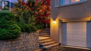 24 BURLEIGH HEIGHTS DRIVE | Toronto Ontario | Slide Image Four