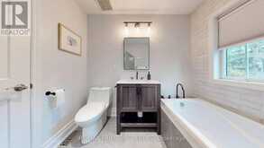 54 VALLEY ROAD | Whitchurch-Stouffville Ontario | Slide Image Twenty-eight