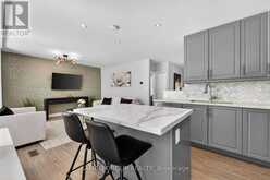 61 LAWNWOOD COURT | Richmond Hill Ontario | Slide Image Eighteen