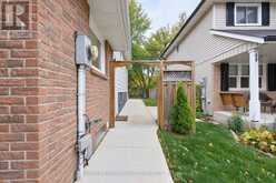 2429 OVERTON DRIVE | Burlington Ontario | Slide Image Twenty-seven