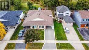 2429 OVERTON DRIVE | Burlington Ontario | Slide Image Thirty-two