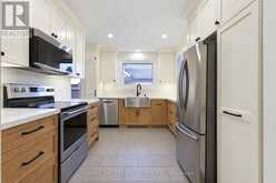 2429 OVERTON DRIVE | Burlington Ontario | Slide Image Eight