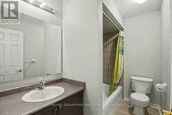 172 VALMONT COURT | Ancaster Ontario | Slide Image Thirty-one