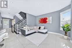 25 LONGWOOD AVENUE | Richmond Hill Ontario | Slide Image Nine