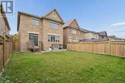 668 MCGREGOR FARM TRAIL | Newmarket Ontario | Slide Image Eighteen