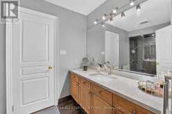 3 BRIDGEWATER DRIVE | Richmond Hill Ontario | Slide Image Forty