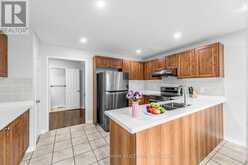 86 LAURIER AVENUE | Richmond Hill Ontario | Slide Image Twelve